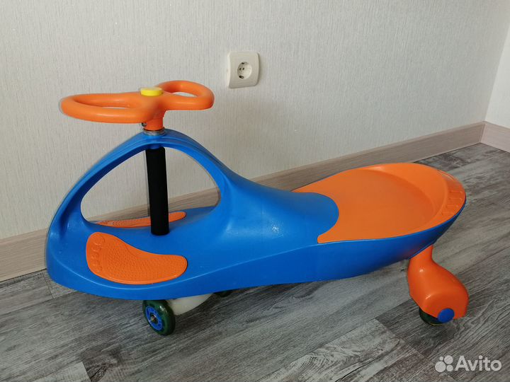 Машина бибикар