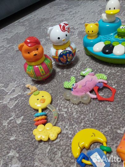 Детские игрушки пакетом отдам