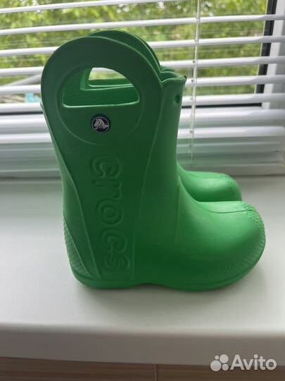 Резиновые сапожки crocs