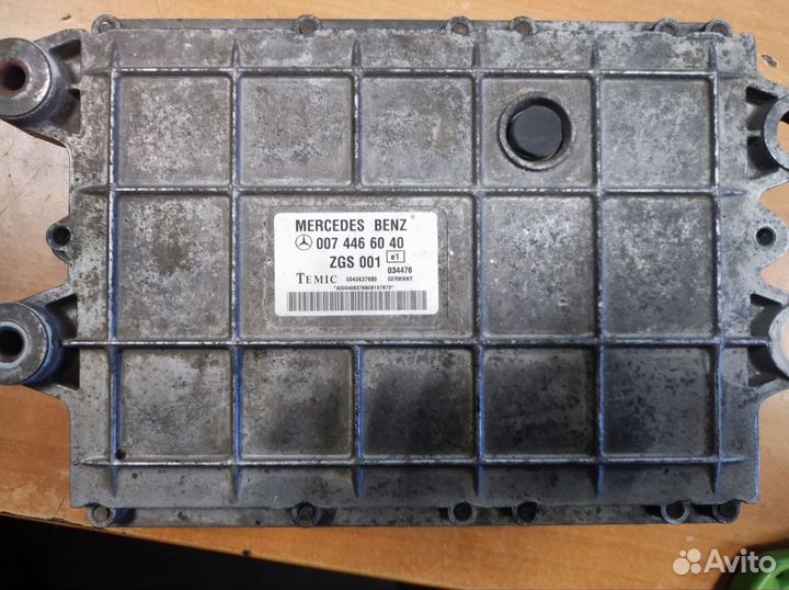 Эбу Mercedes Actros