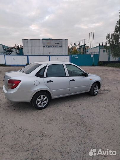 LADA Granta 1.6 МТ, 2012, 182 000 км