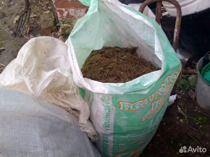 Навоз куриный в мешках