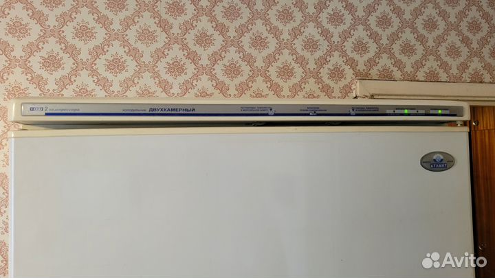 Холодильник Атлант двухкамерный, два компрессора