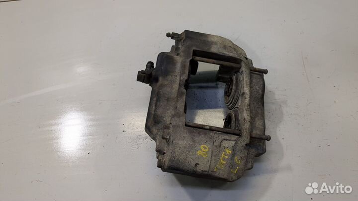 Суппорт Toyota Land Cruiser (80) , 1997