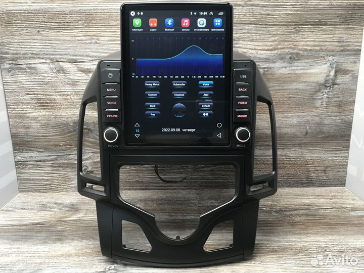 Магнитола на Hyundai i30