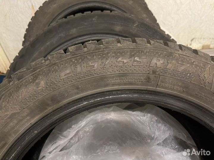 Koryo Winter K611 215/55 R17 и 215/55 R17 98C