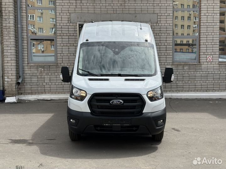 Ford Transit микроавтобус, 2024