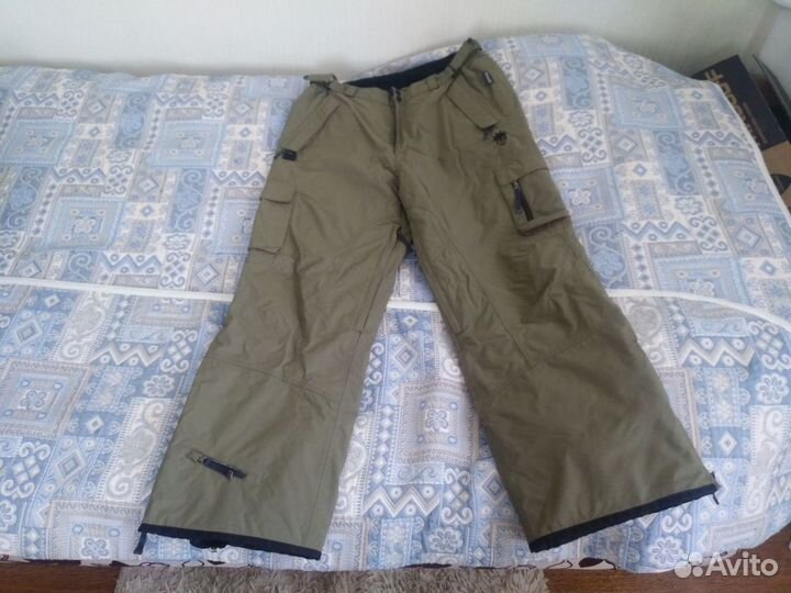 Брюки и костюм для сноуборда