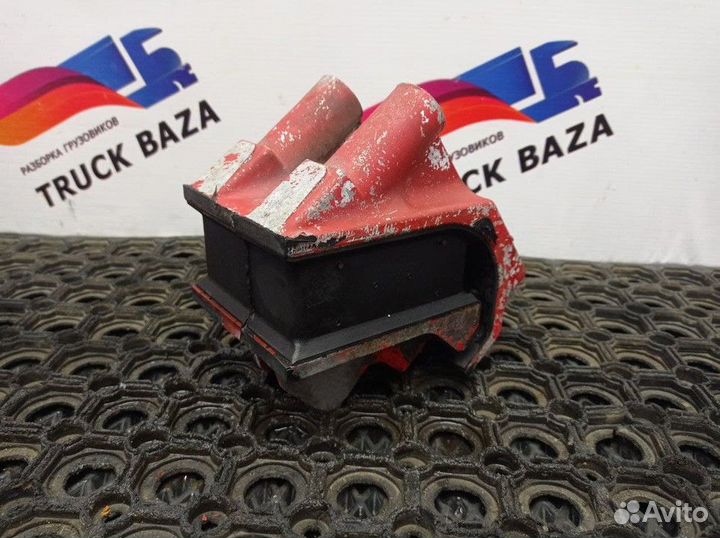 1657422 Подушка двигателя передняя