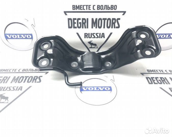 Кронштейн карданного вала Volvo S60 S80 XC70 07-17