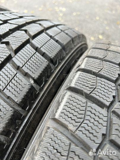 Dunlop Winter Maxx WM02 215/50 R17