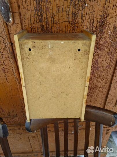 Шкафчик навесной