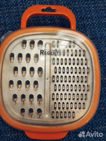 Терка для овощей с контейнером и крышкой