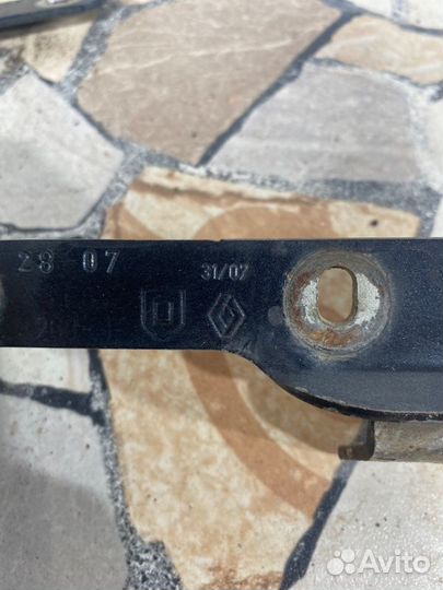 Петли капота Renault Logan седан 1.4 (K7J710) 2007