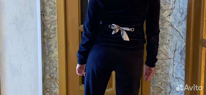 Спортивный костюм женский