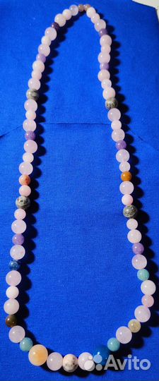 Бусы из натуральных камней