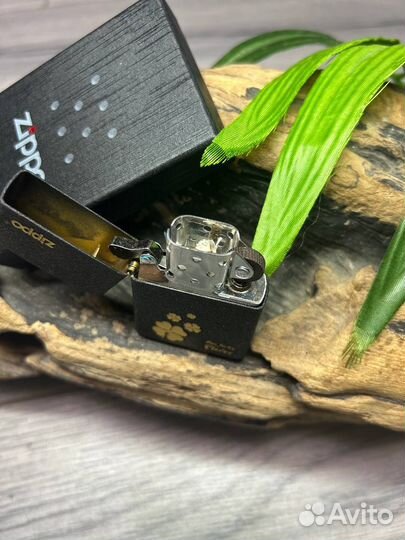 Зажигалка бензиновая Zippo 