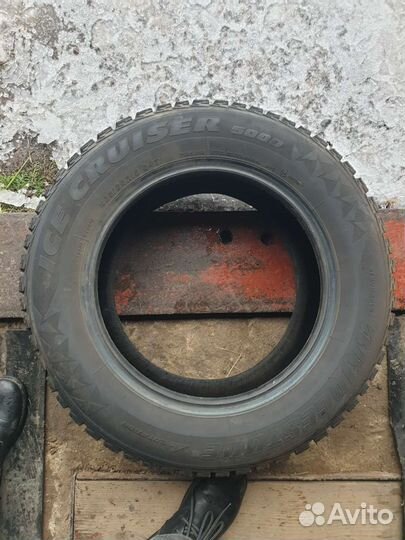 Bridgestone Ice Cruiser 5000 205/65 R15