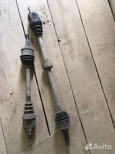 Привод левый Nissan primera p12 1.6