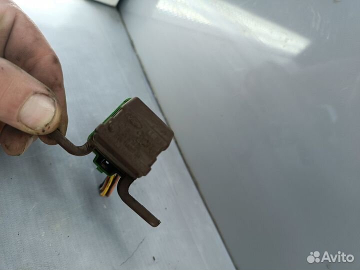 Реле Ford Mondeo 2