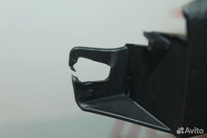 Обшивка багажника правая Volkswagen Passat B6