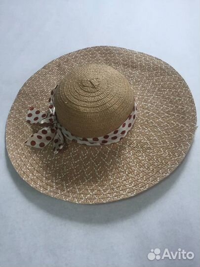 Шляпа с широкими полями