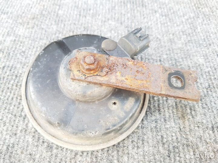 Звуковой сигнал (клаксон) правый Hyundai Santa Fe