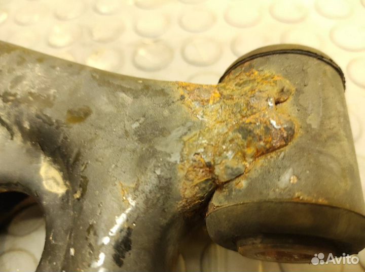 Рычаг передний левый Mitsubishi Outlander GF8W