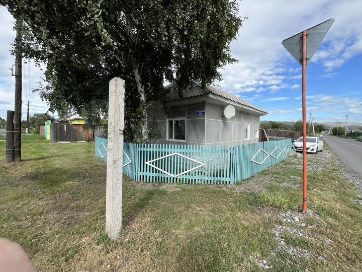 Дом 59,5 м² на участке 8 сот.