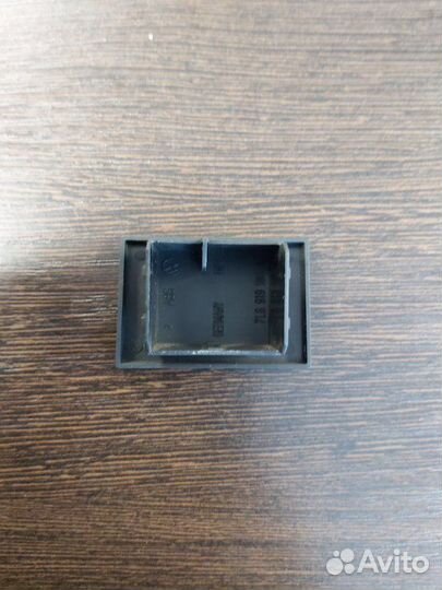 Заглушка Volkswagen Touareg 1 4.2 2006