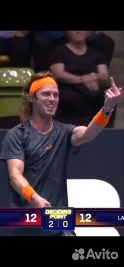 Партнер по теннису