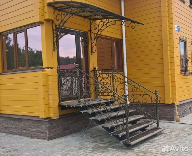 Крыльцо, навесы приступак
