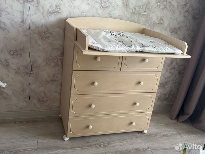 Комод с пеленальным столиком