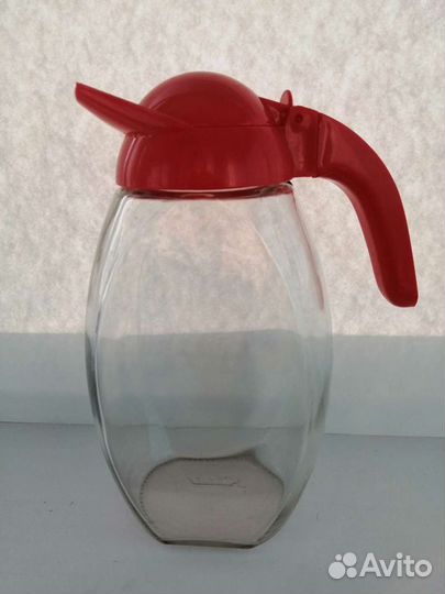 Кувшин стеклянный с крышкой