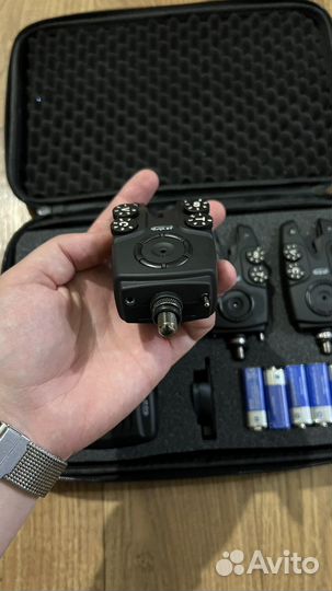 Набор электронных сигнализаторов поклевки