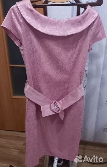 Платье женское 46 размер