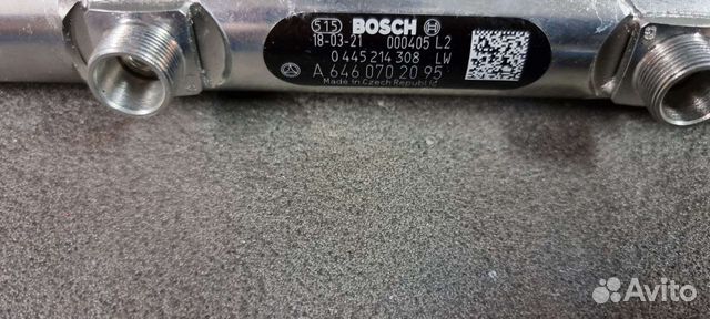 Рампа (рейка) топливная Common Rail A6460702095