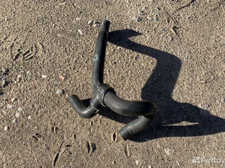 Патрубок MB W210 A2105060035