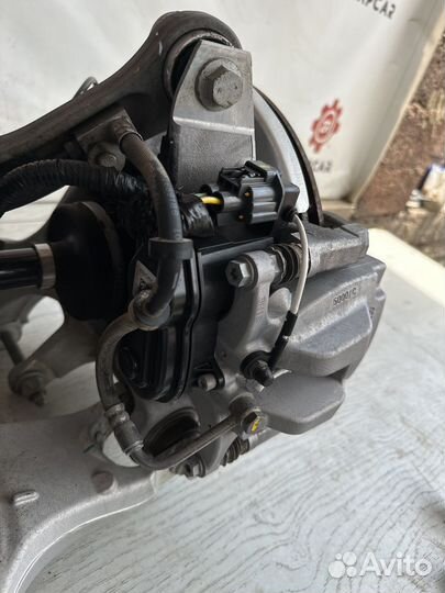 Land Rover Range Rover L405 Суппорт задний L/R