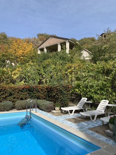 Дом 230 м² на участке 2,33 га