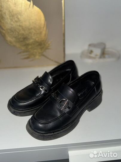 Лоферы женские черные 36 размер