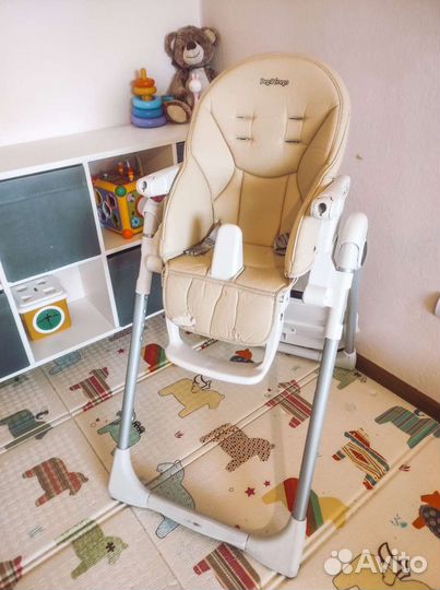 Стульчик для кормления peg perego