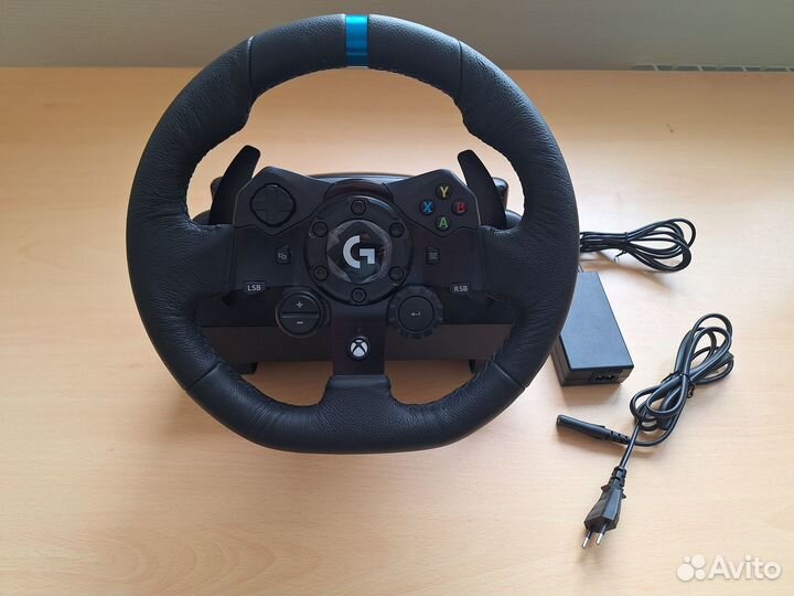 Руль Logitech G923 + Logitech Driving Force Shifte