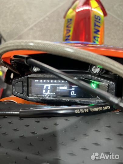 Мотоцикл K23: рама ктм, 27 л.с., складные рычаги и японская точность