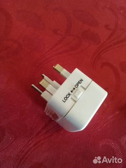 Адаптер для розеток