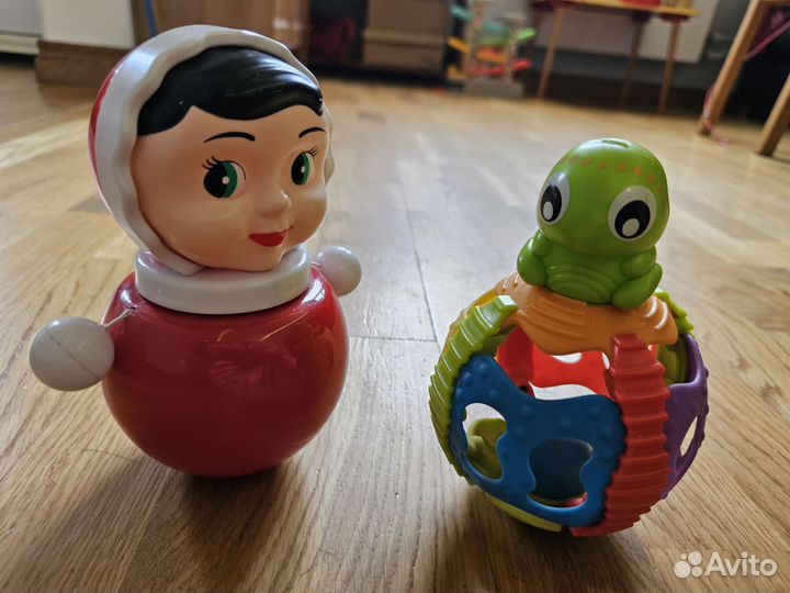 Игрушка неваляшка