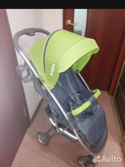 Прогулочная коляска babyton