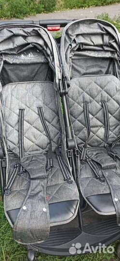 Коляска для двойни