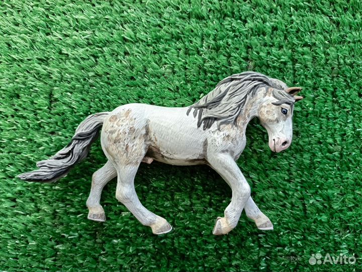 Лошади schleich