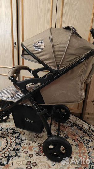 Прогулочная коляска новая